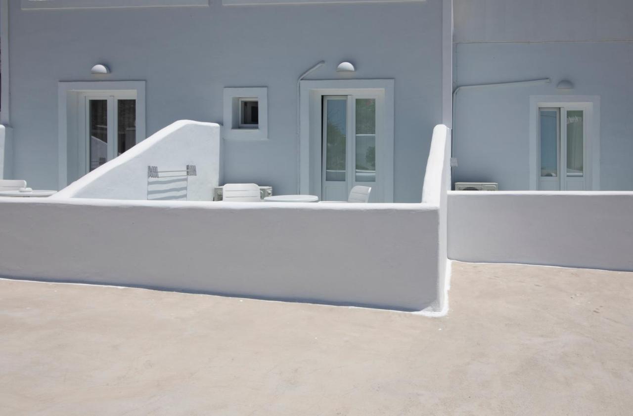 Evas House Hotel Fira  Exterior photo