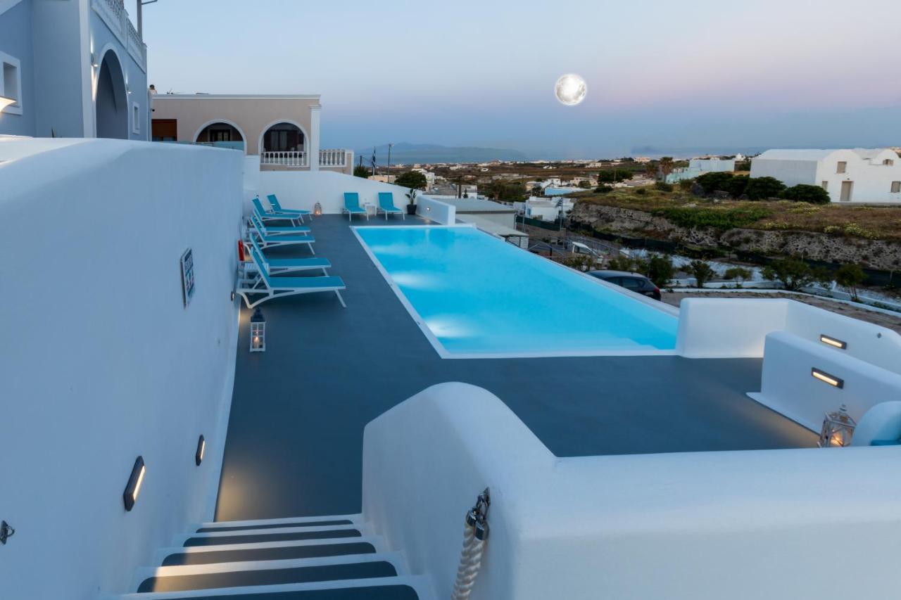 Evas House Hotel Fira  Exterior photo