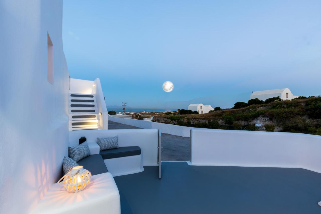 Evas House Hotel Fira  Exterior photo